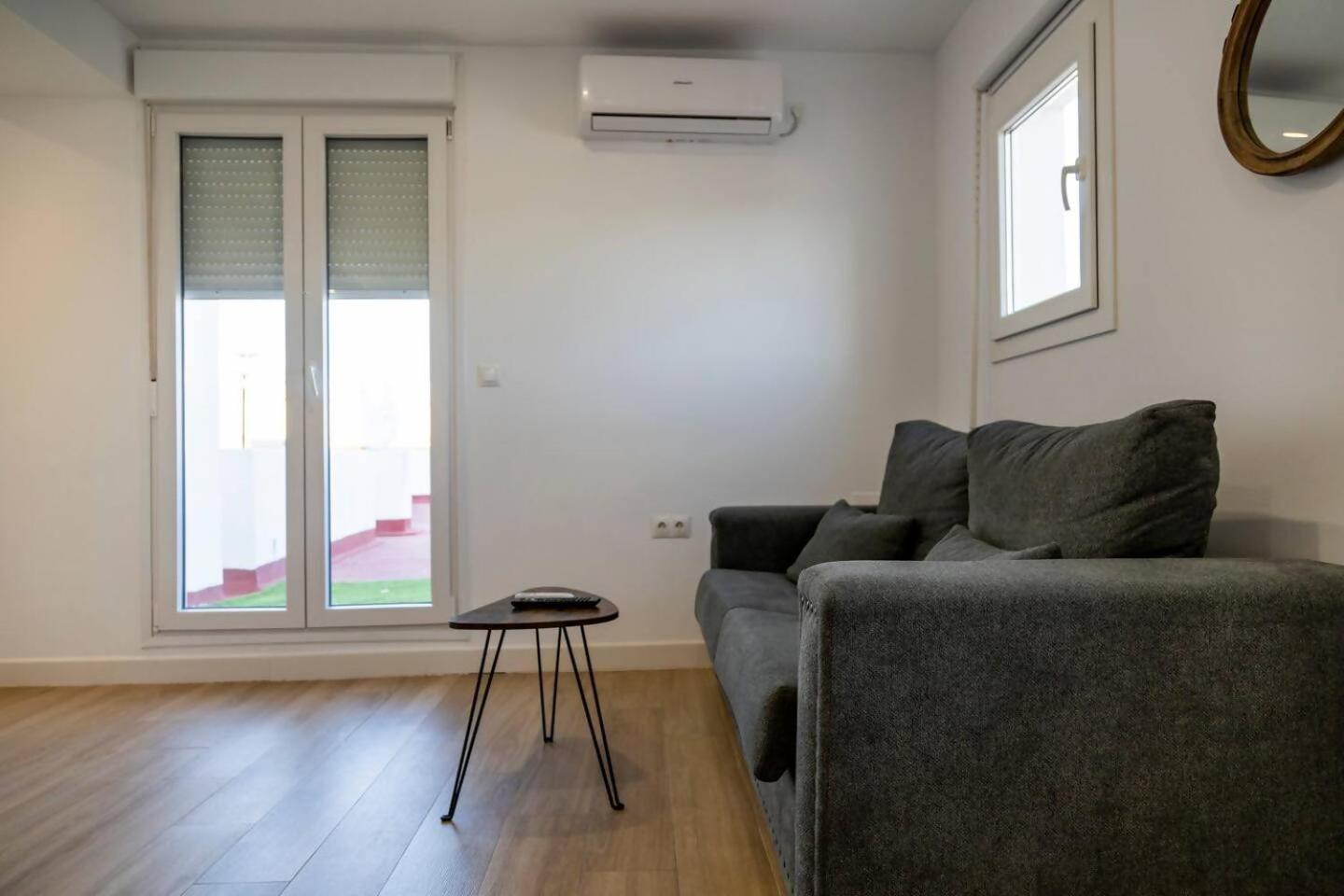 Apartamentos La Cruz Verde Cadiz Room photo